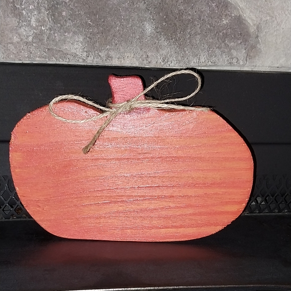NWT Crafts Wooden Pumpkin 🎃 - Picture 4 of 4